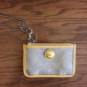 Coach Skinny ID Case